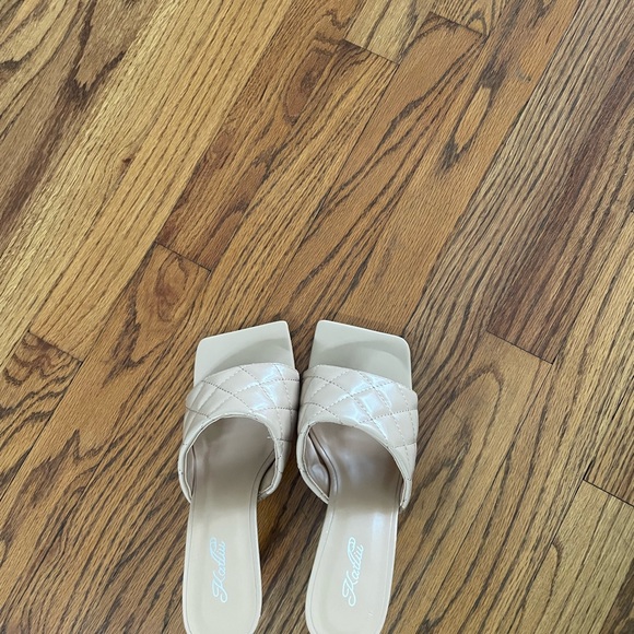 New without tags square toe heeled sandals. - Picture 8 of 9